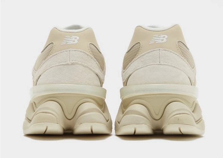 New Balance 9060 Beige