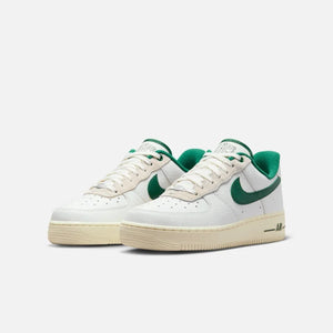 Nike Air Force 1 LX Gorge Green