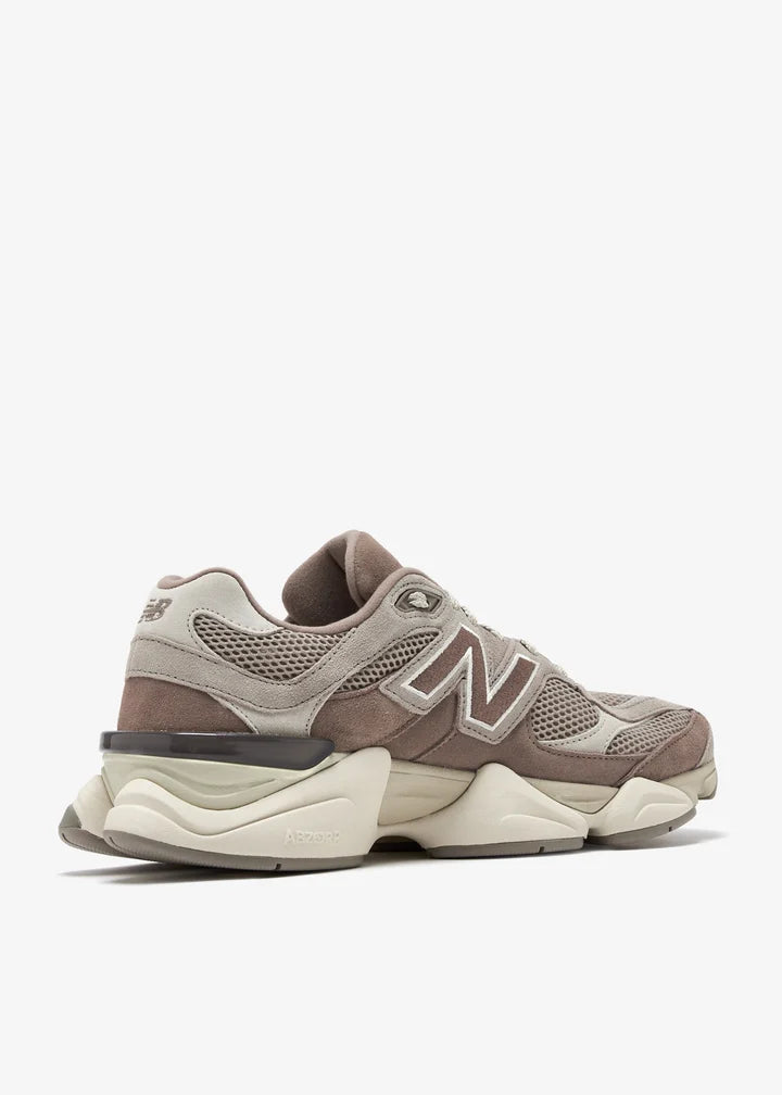 New Balance 9060 Brown