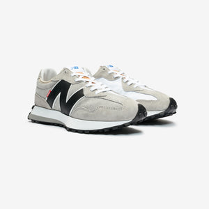 New Balance 327 Levi's Grey