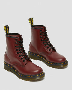 Dr. Martens Smooth Leather Burgundy