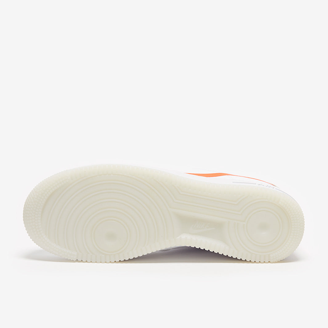 Nike Air Force 1 07 LV8 Orange