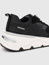 Load image into Gallery viewer, Diesel Chunky Sneakers In Nylon Black