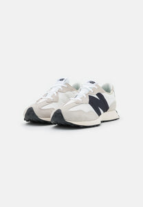 New Balance 327 Sea Salt Black