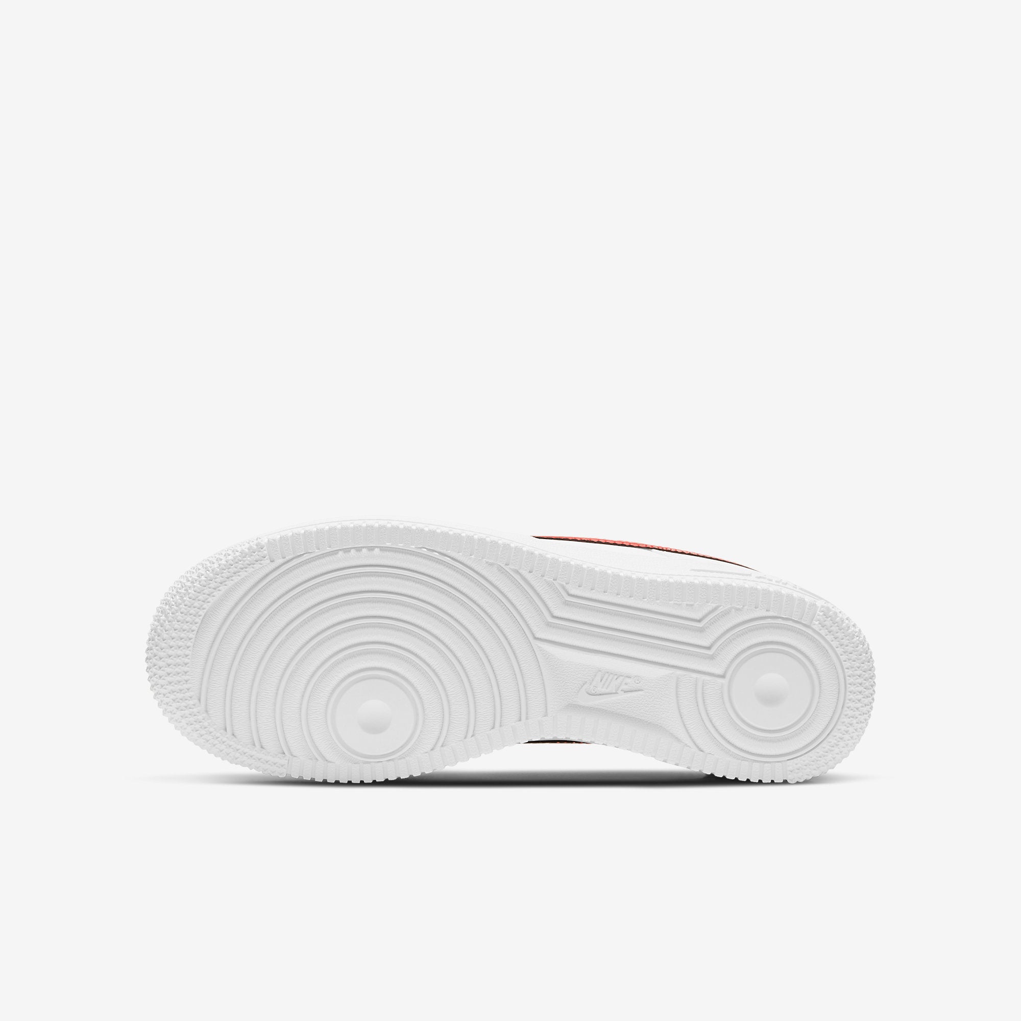 Nike Air Force 1 LV8 Crimson