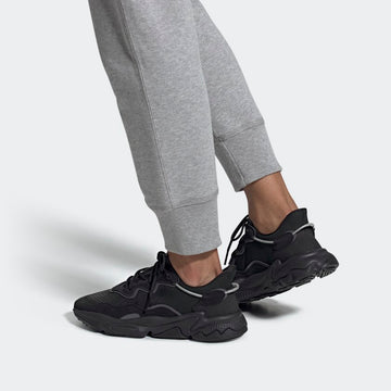 adidas Ozweego Black