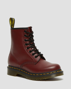 Dr. Martens Smooth Leather Burgundy