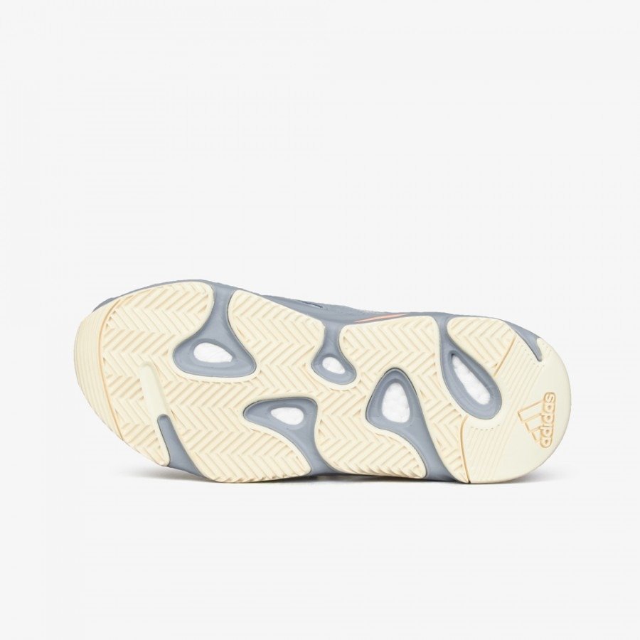 adidas Yeezy Boost 700