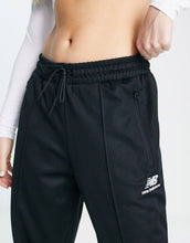 Load image into Gallery viewer, New Balance unisex track pants black