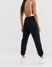 Load image into Gallery viewer, Oversized Jogger Black - Trenerka të poshtme