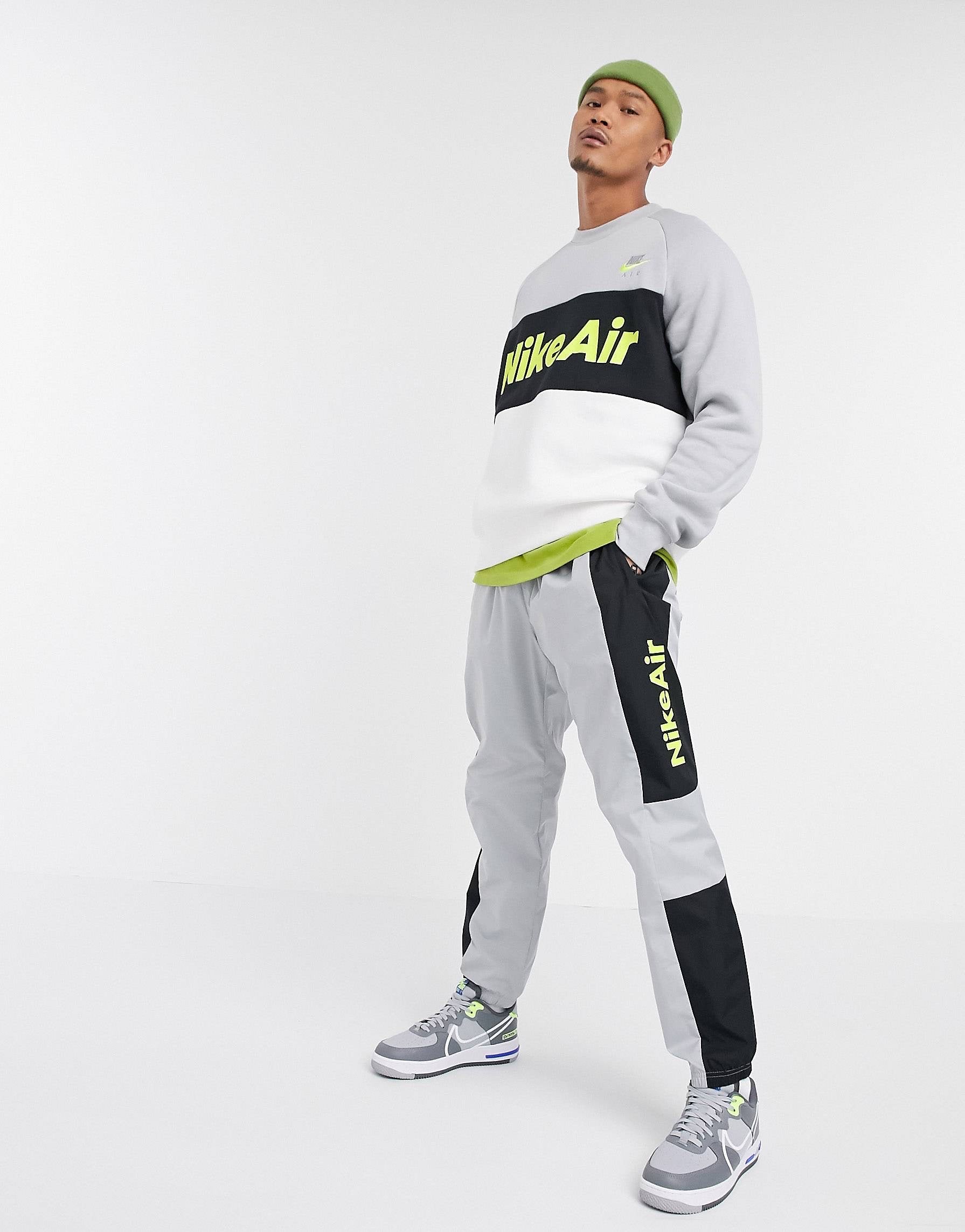 Duks Nike Air - White/Grey