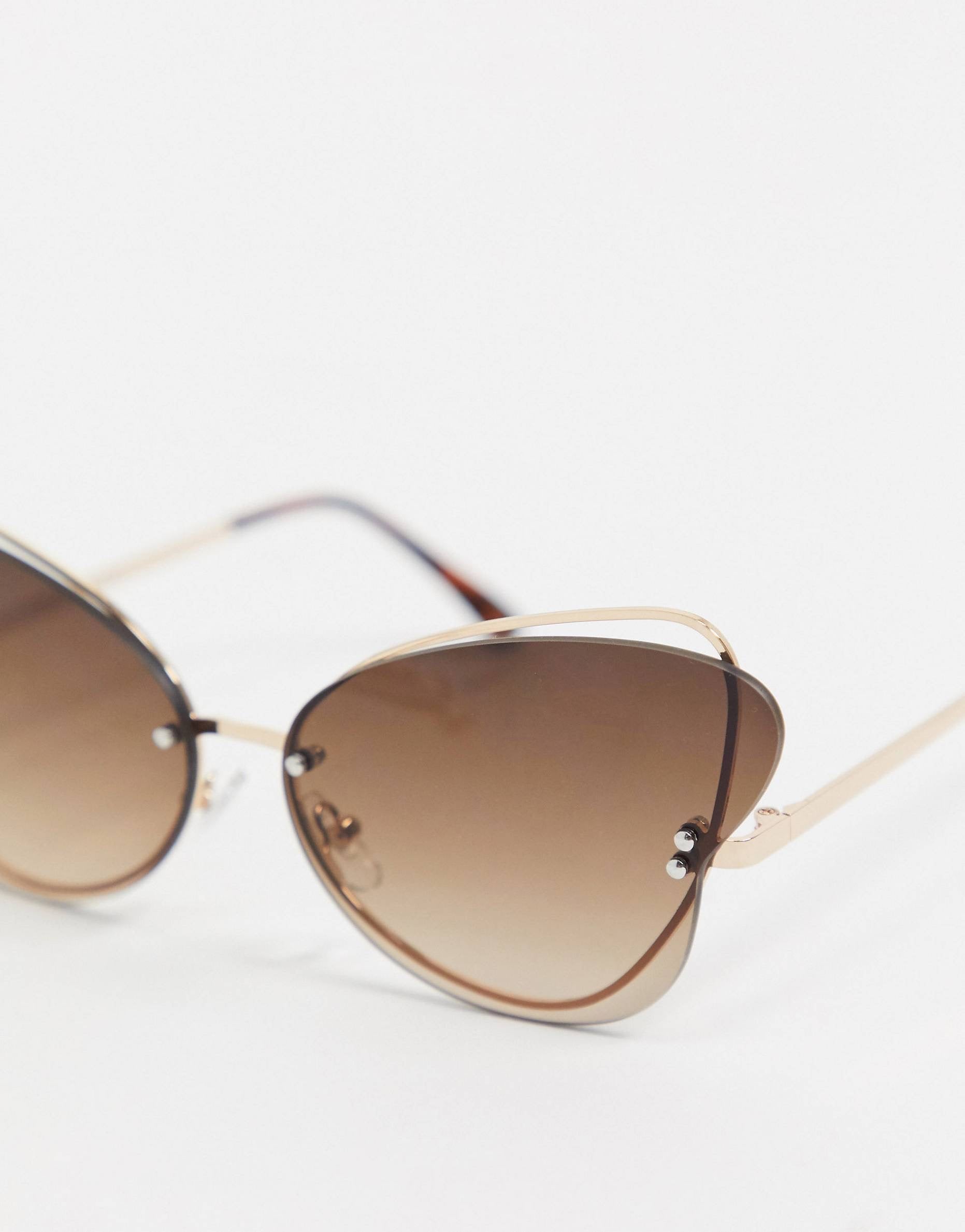 Syze Monki Mariah cat eye