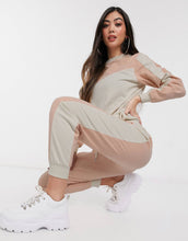 Load image into Gallery viewer, Trenerka Petite