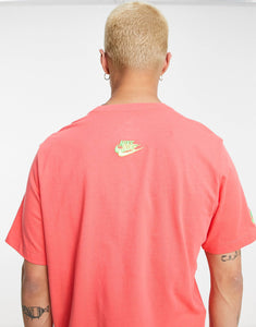 Nike Essentials coral