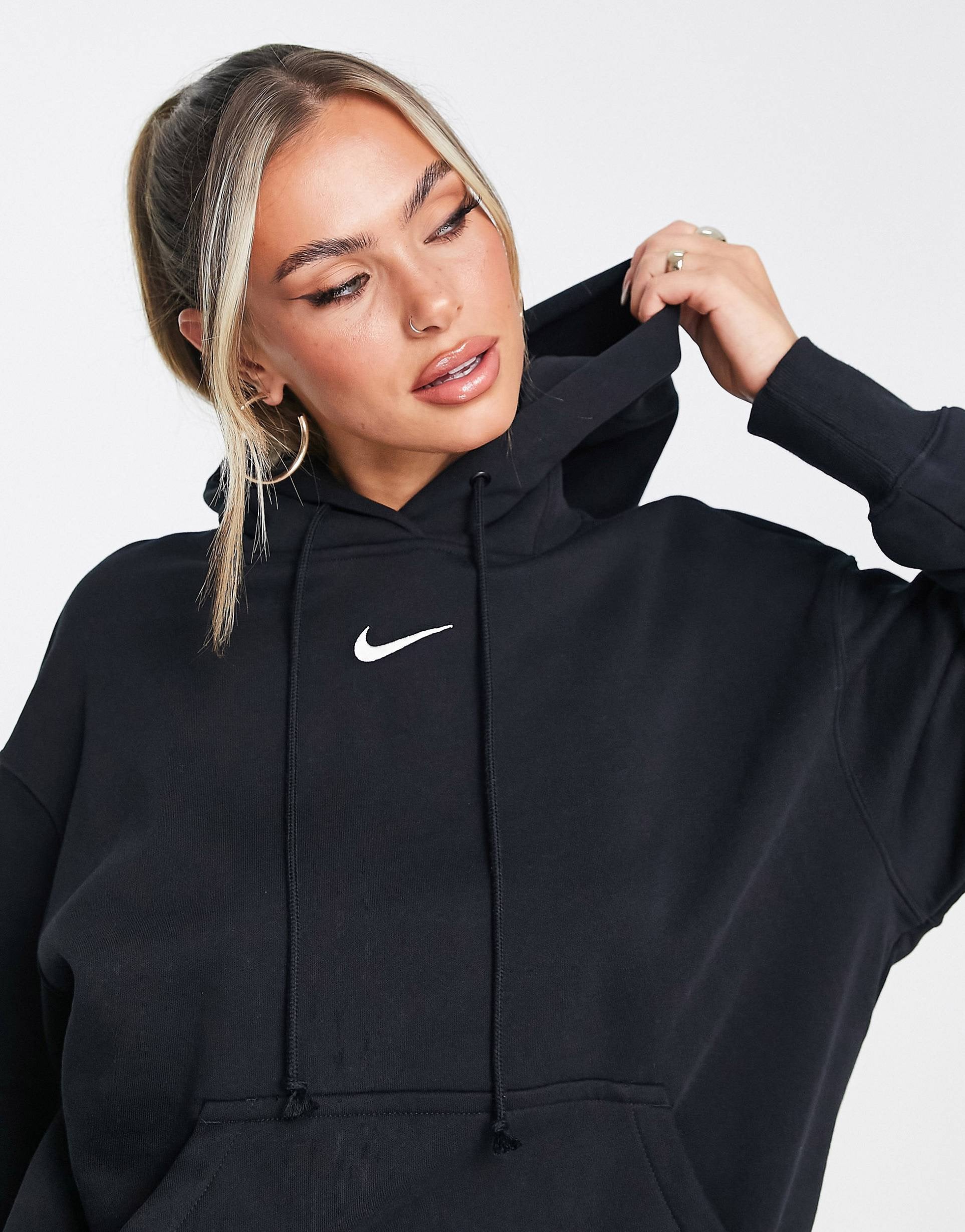 Nike black mini 2025 swoosh oversized hoodie