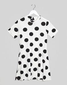 Maic Wednesday’s Girld - in Polka dot