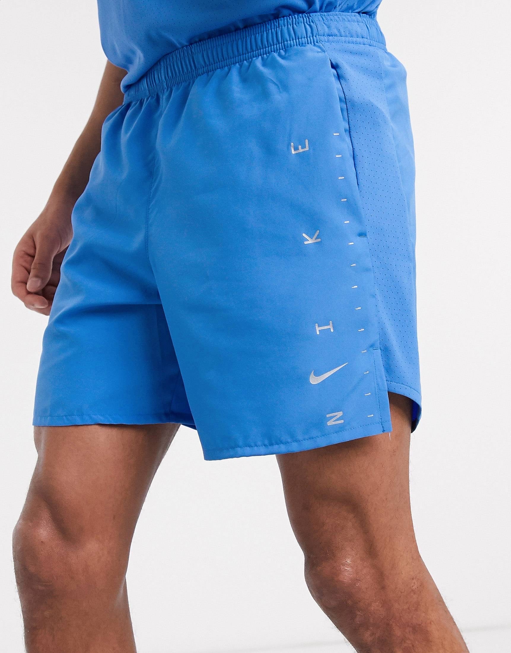 Shorce Nike Air pro 7in