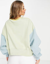 Load image into Gallery viewer, Nike mini swoosh green mix