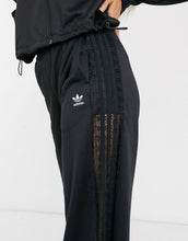 Load image into Gallery viewer, adidas Originals Bellista - Trenerka te poshtme