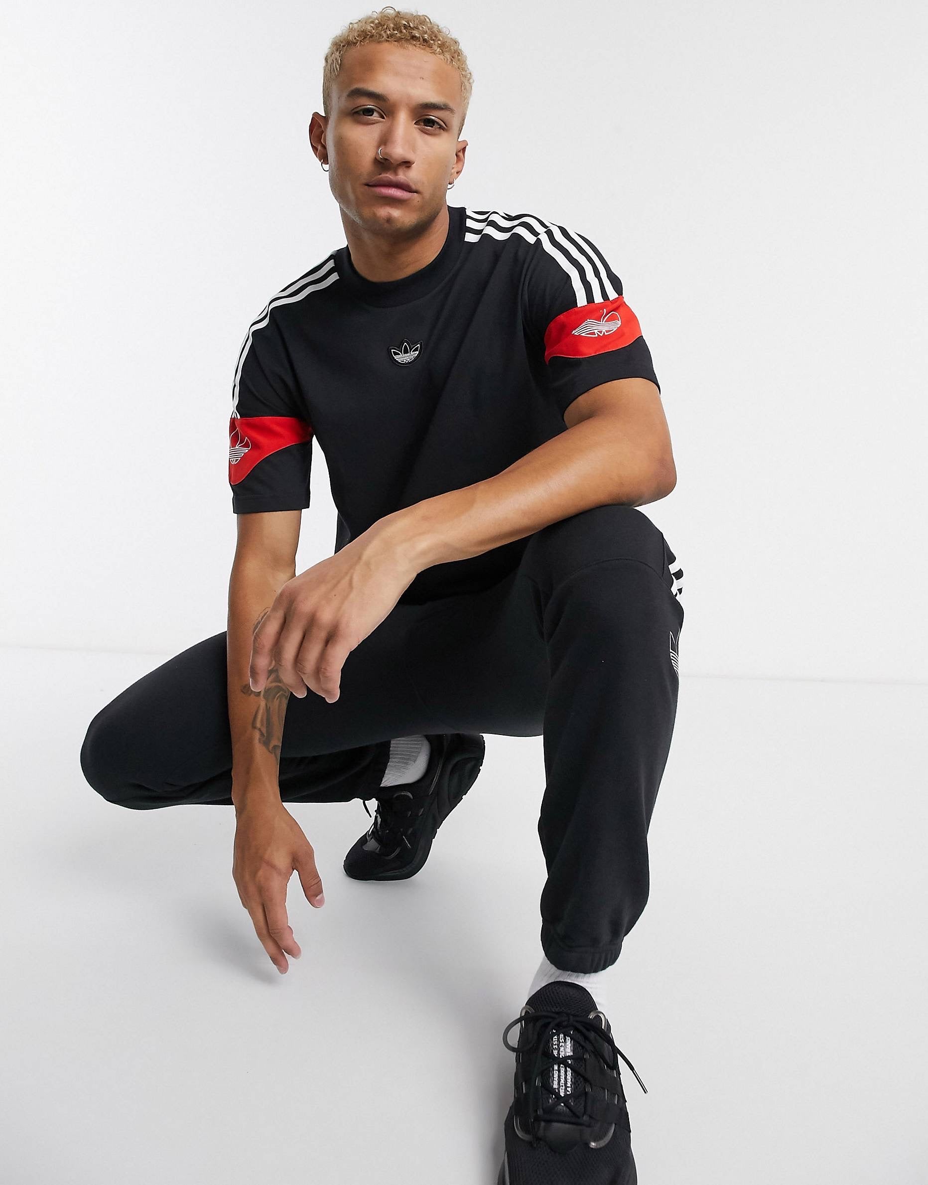 Maic adidas - Central trefoil