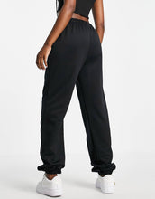 Load image into Gallery viewer, Nike oversized joggers black