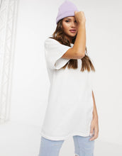 Load image into Gallery viewer, Maicë HNR LDN Butterfly oversized