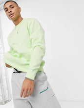 Load image into Gallery viewer, Nike Club lime