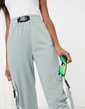 Load image into Gallery viewer, Missguide cargo in Mint - Trenerka të poshtme