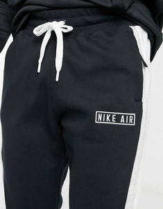 Nike joggers in black