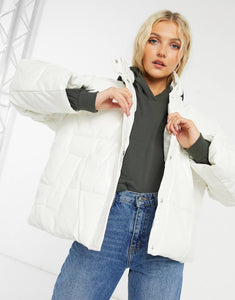 Vinyl puffer jacket in cream