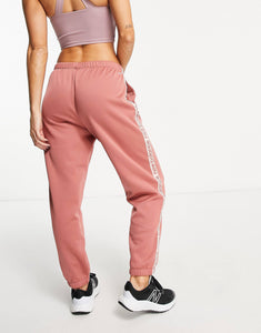 New Balance Running Relentless joggers dusky pink