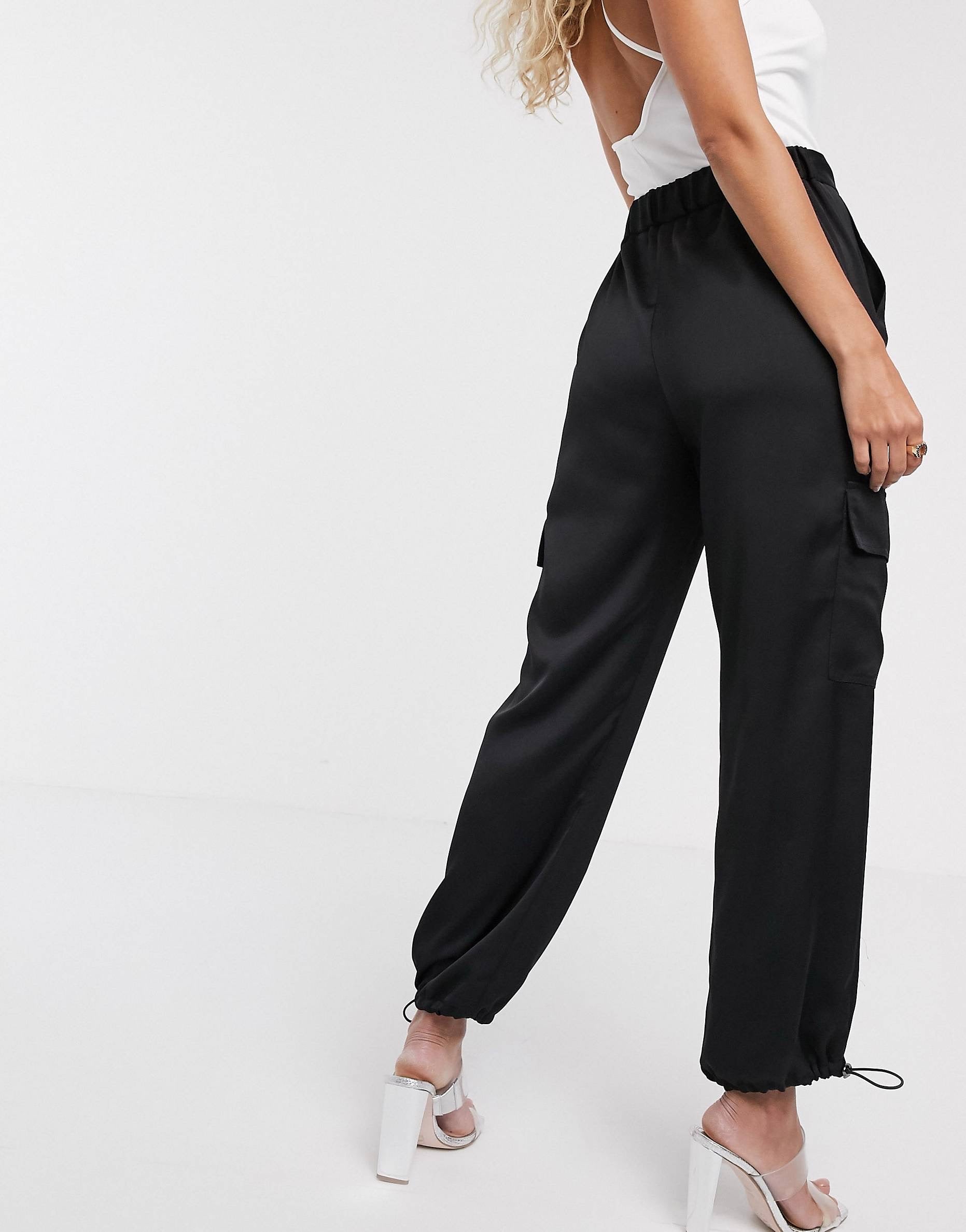 Pantollona - Pocket Detail