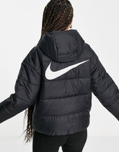 Load image into Gallery viewer, Nike classic padded jacket
