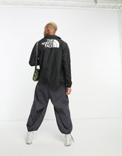 Load image into Gallery viewer, The North Face Heritage Cyclone jacket black