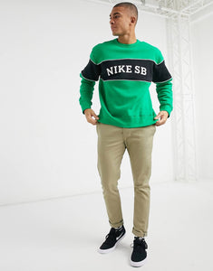 Duka Nike SB collegiate logo