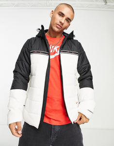 Nike Repeat Pack puffer jacket sail