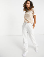 Load image into Gallery viewer, adidas Originals adicolor nude