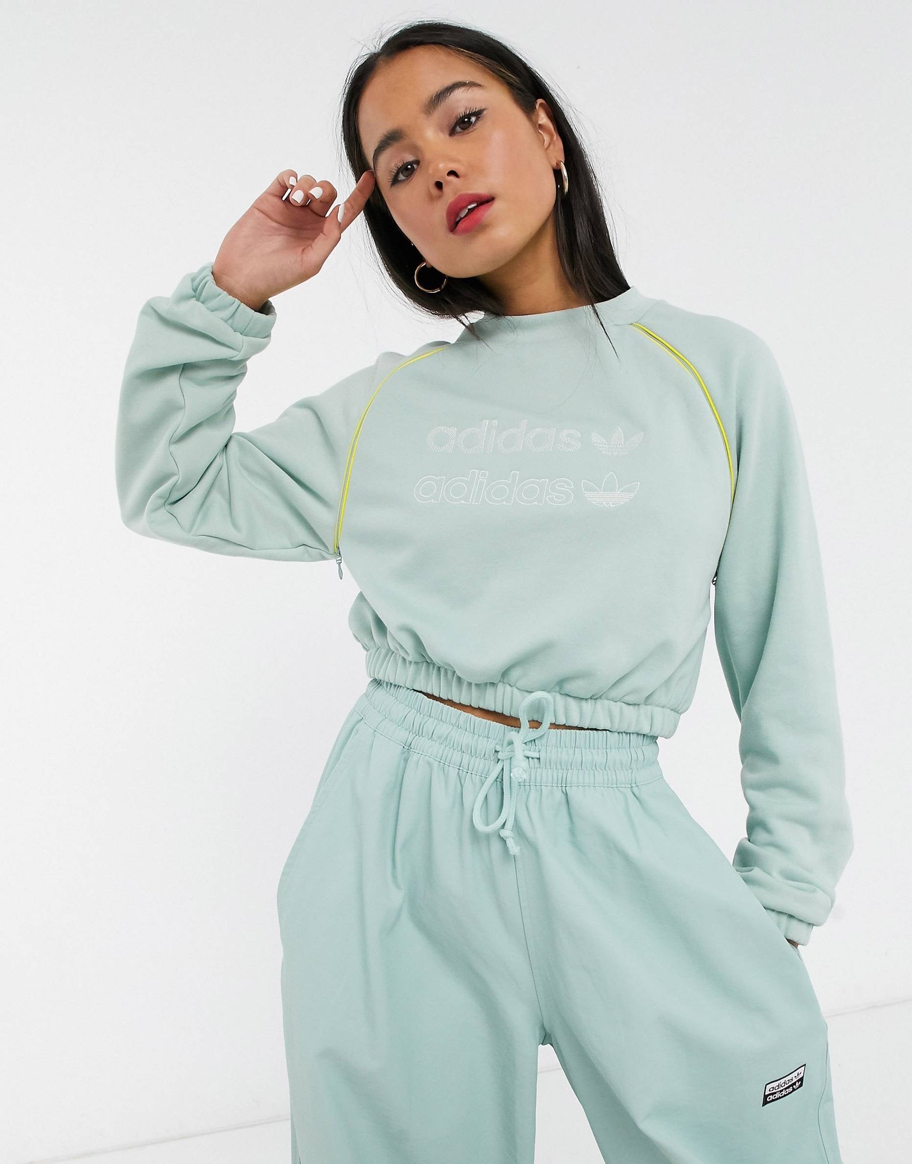 Duks adidas Originals RYV Cropped