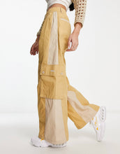 Load image into Gallery viewer, Obey dylan low rise cargo pants beige