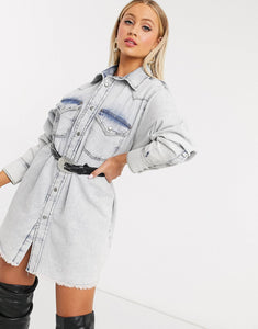 Fustan denim oversized - in lightwash blue