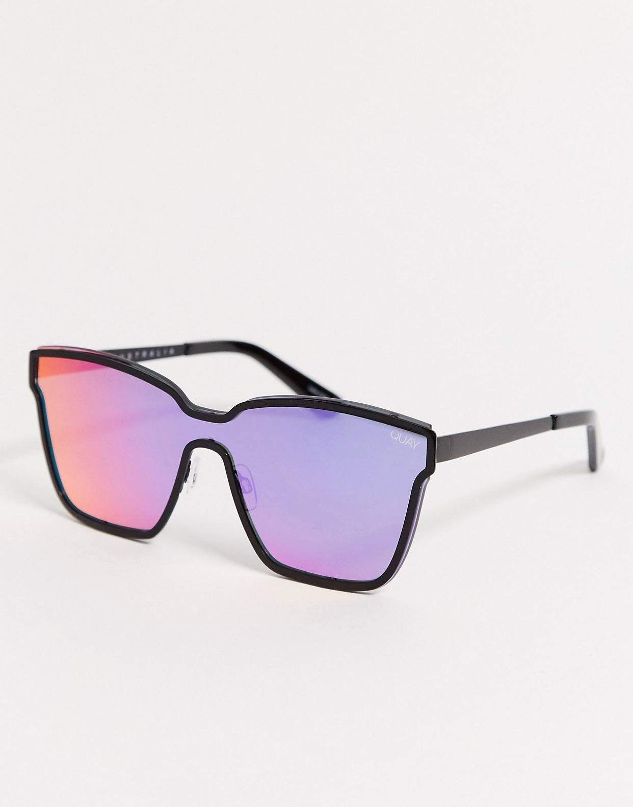 Syze Quay Sporty Style Oversized