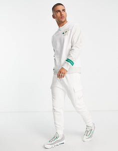 Nike Retro sweatshirt off white