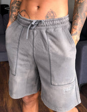 Load image into Gallery viewer, Shorce Puma classics