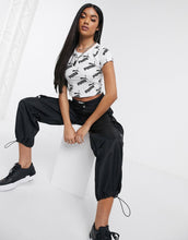 Load image into Gallery viewer, Maic Puma repeat Logo - White