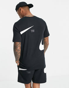 Nike Swoosh t-shirt black