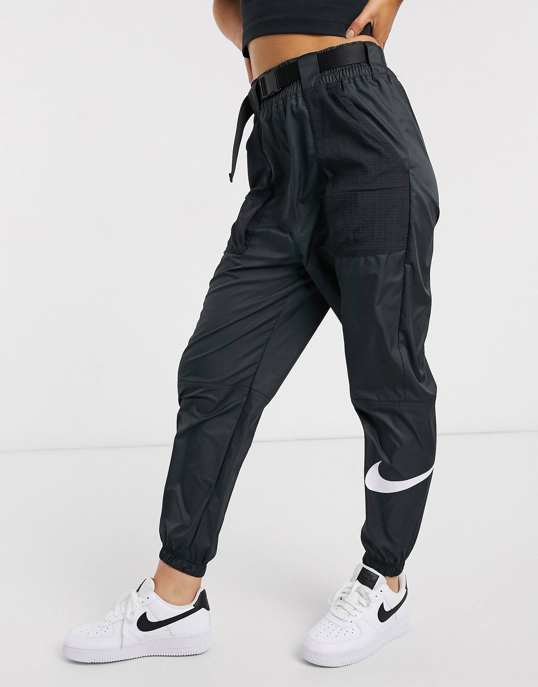 Nike - Cargo Pants