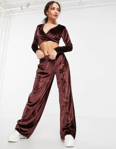 Fashionkilla exclusive velour co-ord in chocolate