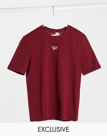 Maicë Reebok boyfriend fit