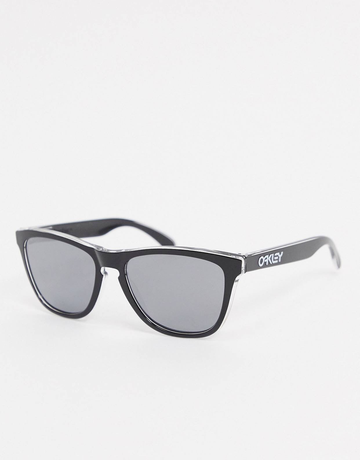 Syze Oakley Square Frame
