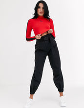 Load image into Gallery viewer, Bluze Puma classics - Crop Top